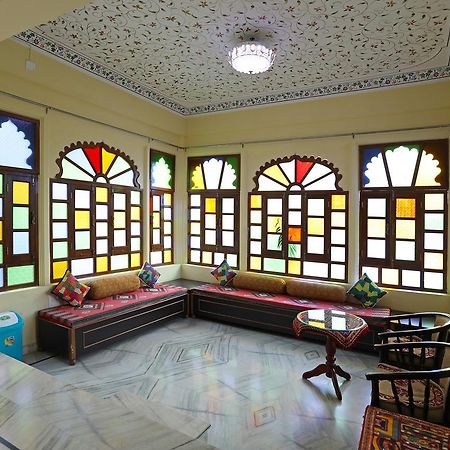 Oyo Home Heritage Near City Palace Udaipur Exterior foto